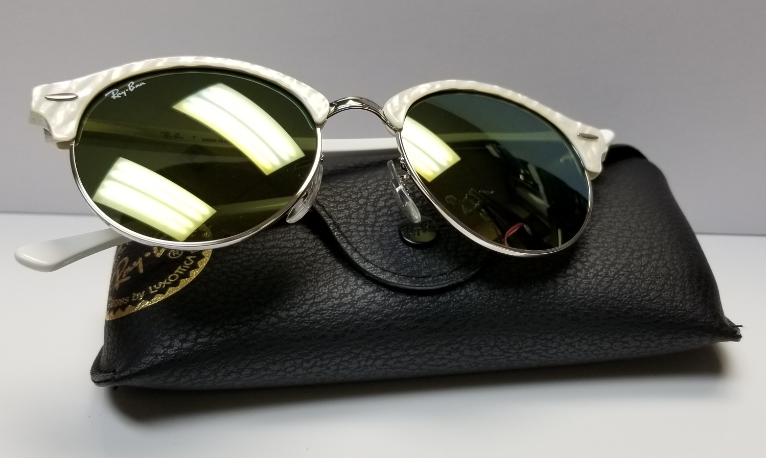 Rayban Model 4246